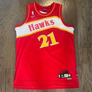 Dominique Wilkins - Hawks Jersey